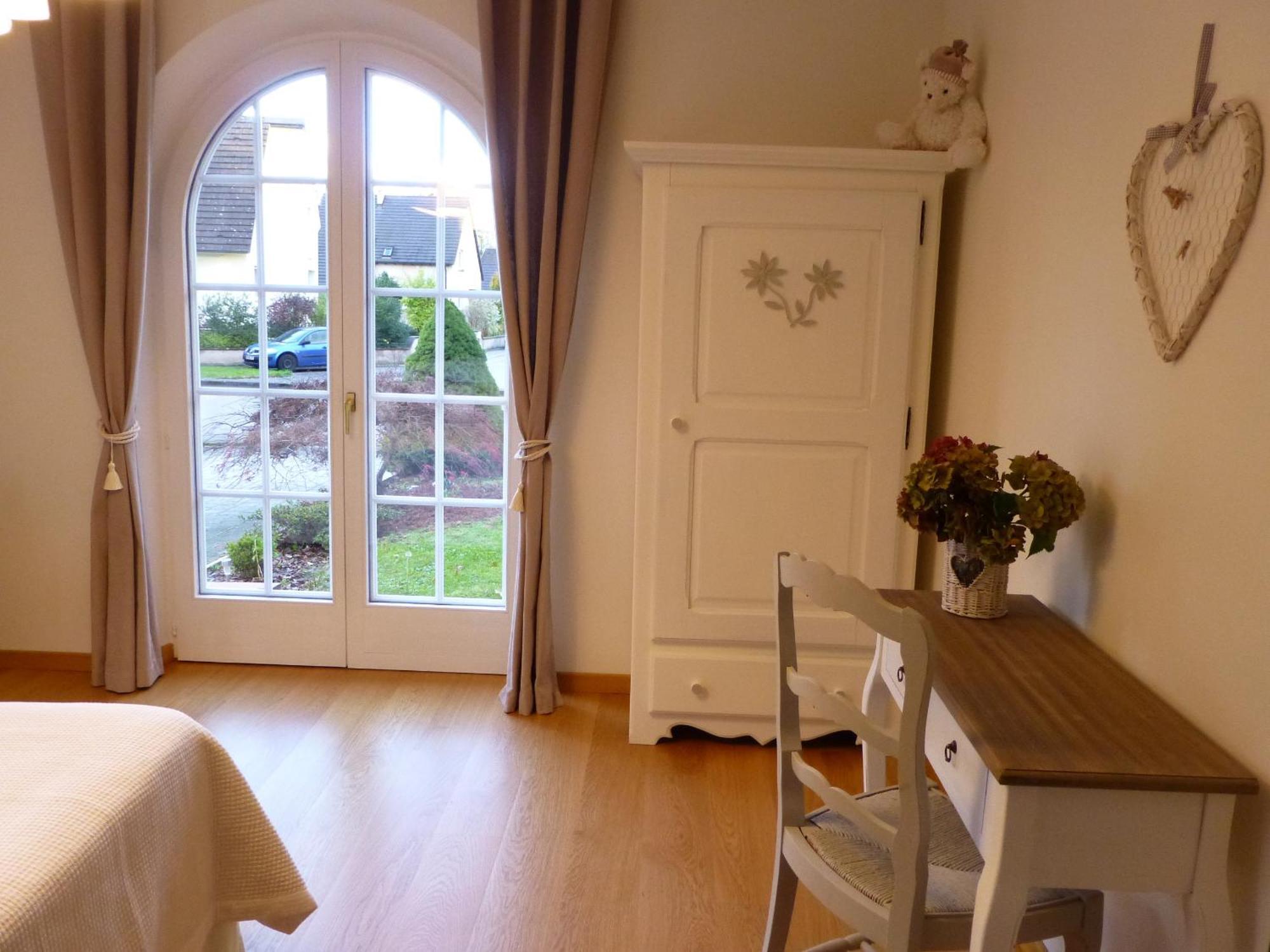 Chambres D'Hotes La Parenthez' Haguenau Rom bilde